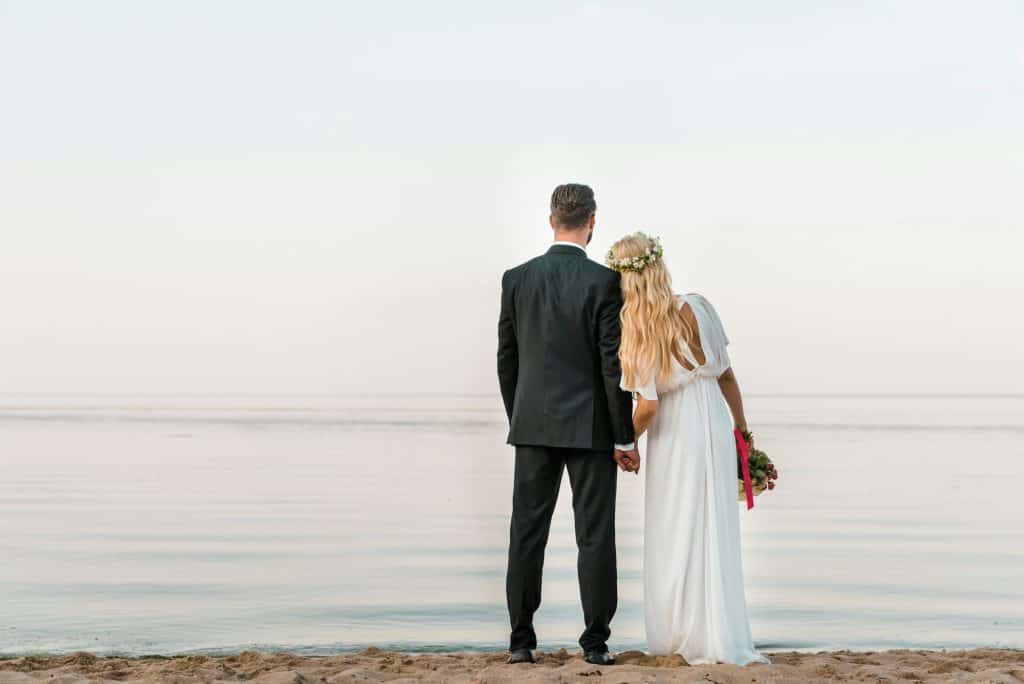 wedding photographey cost in vancouver
